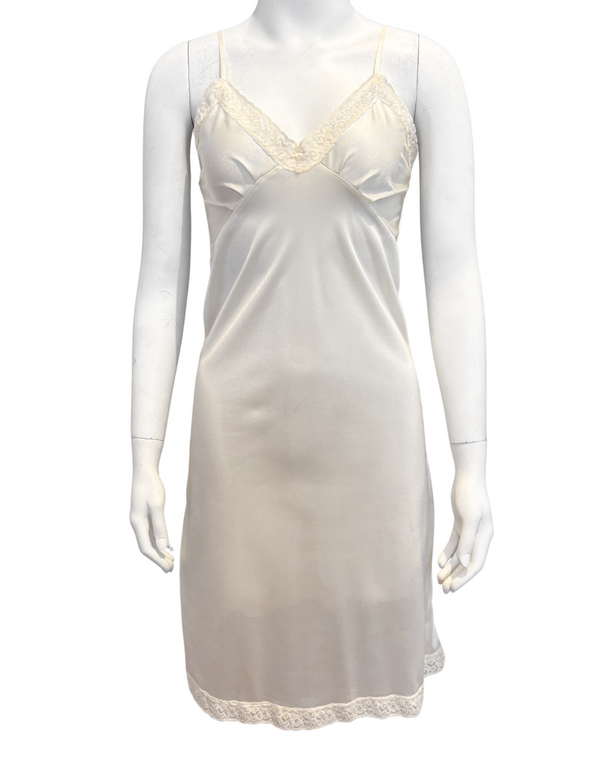 Erin Slip - Ivory
